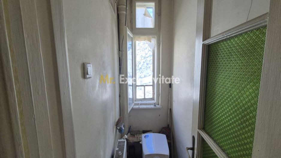 Apartament sic intr-un bloc vila interbelica - Poză 9