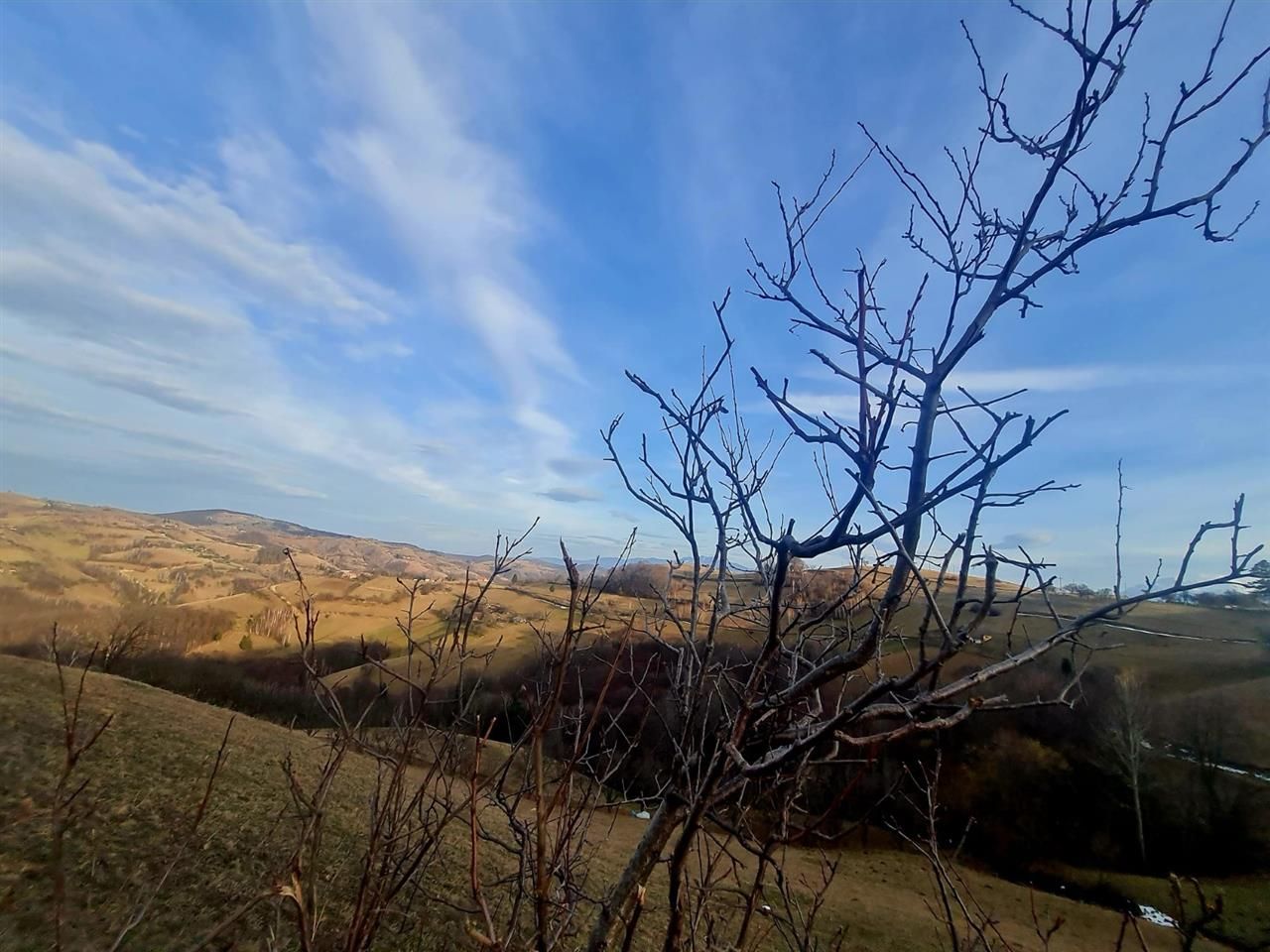 Oaza de liniste si frumusete, reconectare cu natura, 16.000 mp, Poiana Marului - Poză 17
