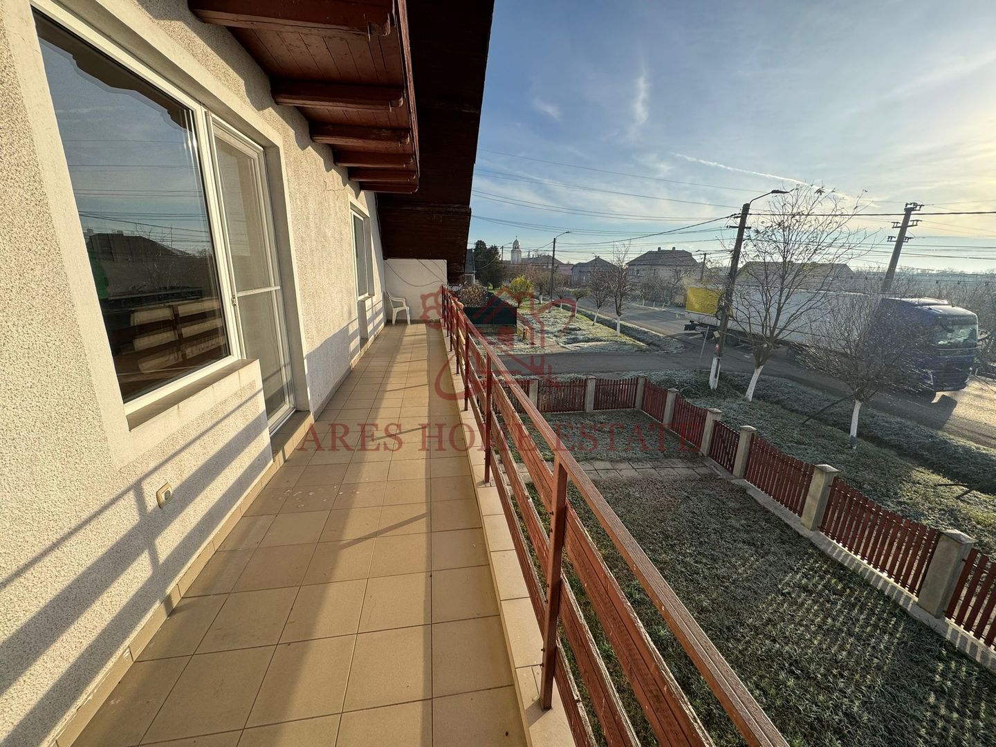 Casă 7 camere de vânzare/închiriere Izvin + anexă 90 mp- Comision 0 - Poză 25