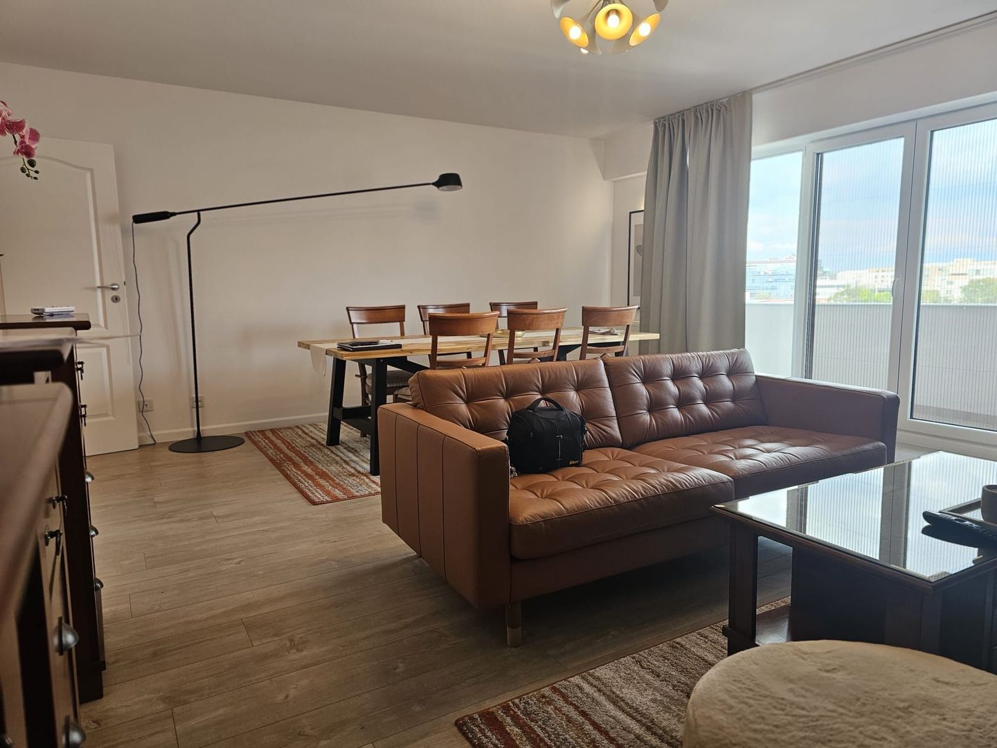 Apartament 3 camere mobilat , Zona Rond Alba Iulia - Poză 1