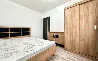 Apartament 2 camere, Micalaca, etaj 1, centrala proprie si parcare - Poză 4