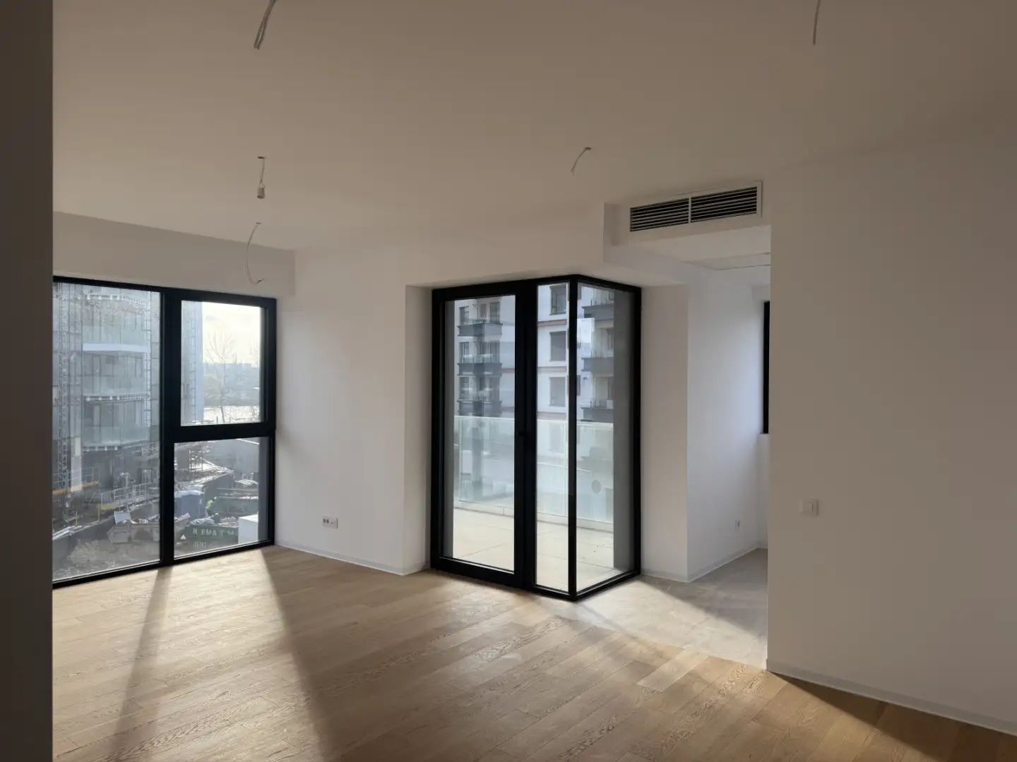 Apartament nou cu 2 camere de vânzare - Poză 1