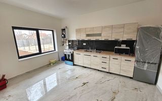 Casa individuala cu 3 camere, 600 mp teren, Kaufland- Cetate - Poză 3