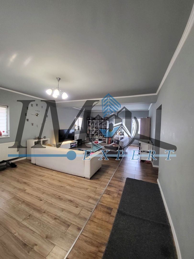 Casa moderna de vânzare intre Sebeș si Petresti - Poză 2