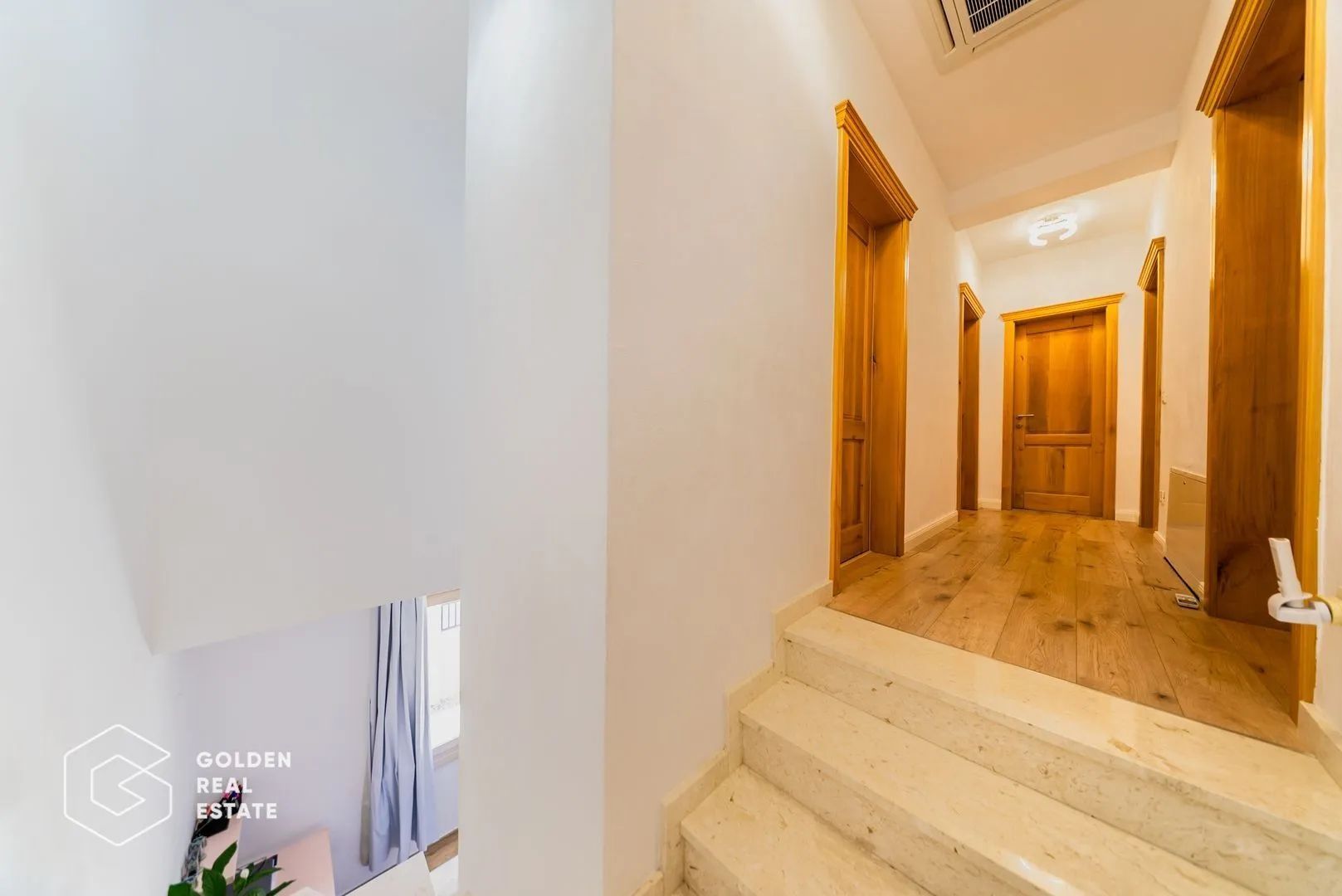 Cladire moderna in cartier exclusivist Romanilor, strada 9 Mai - Poză 20