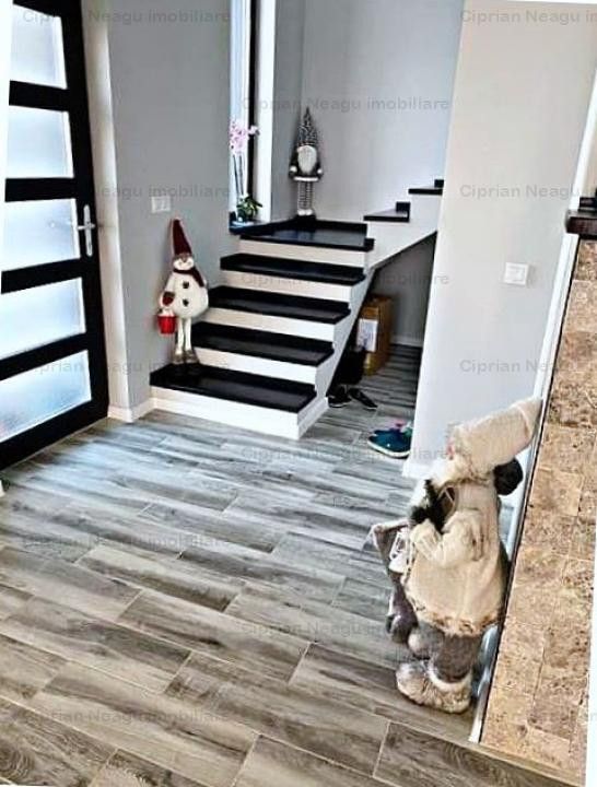 Vila moderna 4 camere, zona Prundu, Valea Geamana - Poză 21