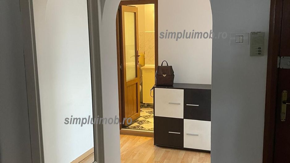 Decomandat 65mp 2 Camere - Rond Alba Iulia - Poză 4