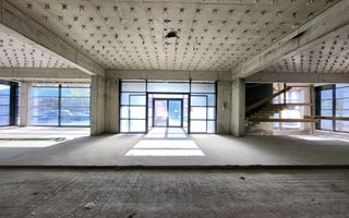 Clădire mixta -3600 mp - Poză 1