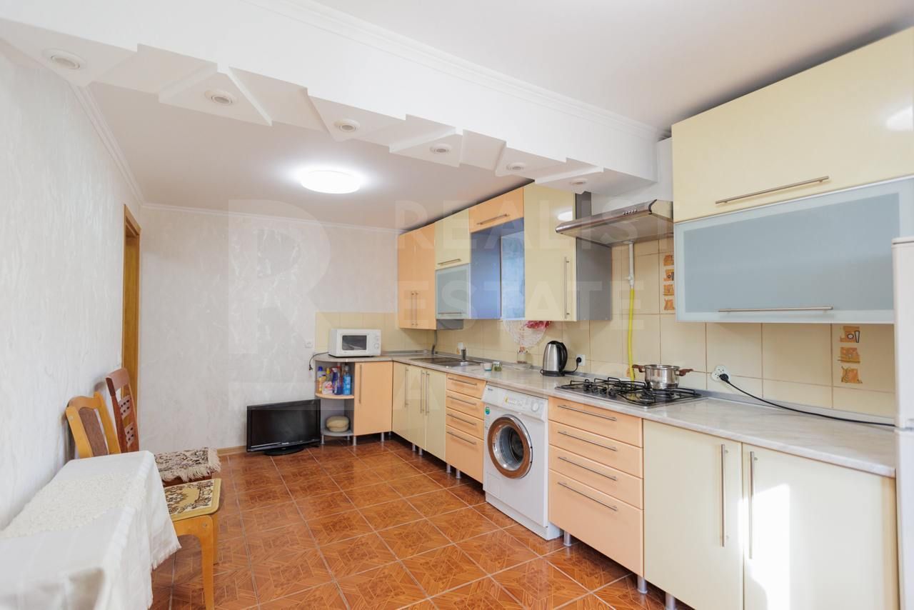 Chirie, casă, 2 nivele, 4 camere, Mihail Lermontov, Telecentru - Poză 11