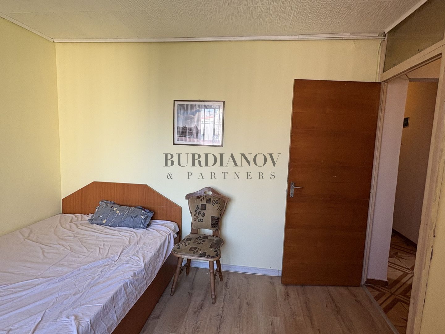 Apartament cu 3 camere - Centrală proprie - Metrou Apărătorii Patriei - Poză 8