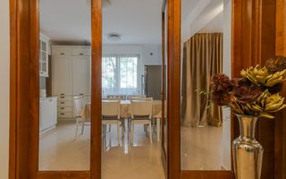 Ap spatios 4 camere, garaj, Andrei Muresanu, zona strazii Trifoiului - Poză 20