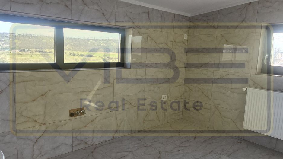 Spatiu 240mp Showroom / Magazin Industrial / Piese etc - Poză 21