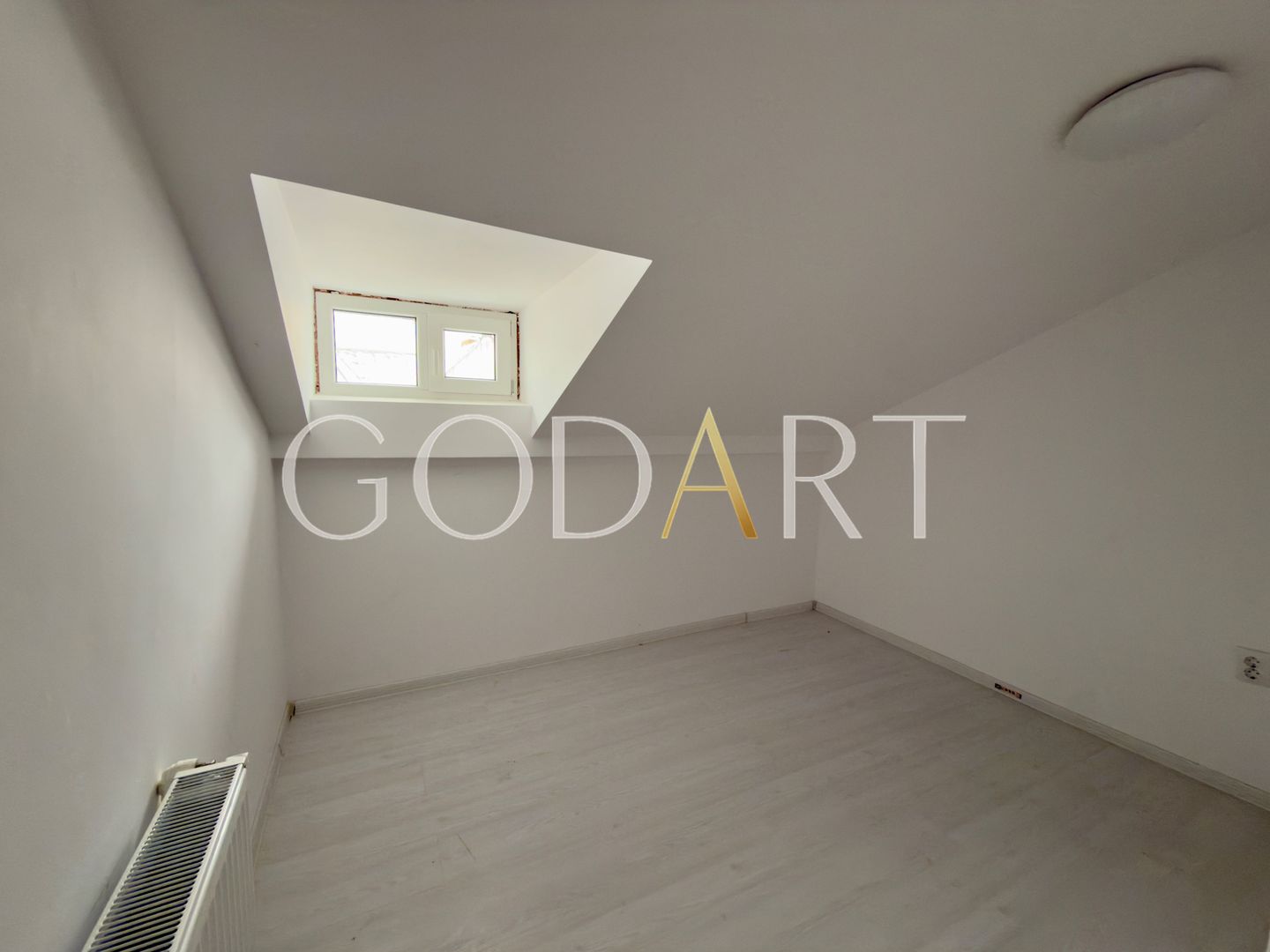 Vila spatioasa | Complet renovată | Central - Poză 19