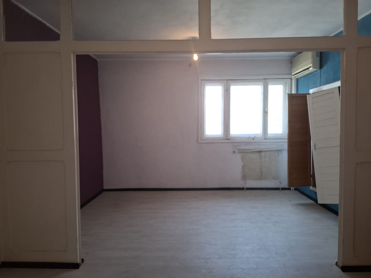 URGENT!, TEREN IN PROPRIETAE, RENOVATA IN 1996, NEGOCIABIL - Poză 1