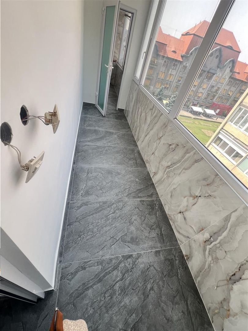 3 camere decomandat Ultracentral totul nou CENTRALA PROPRIE - Poză 8