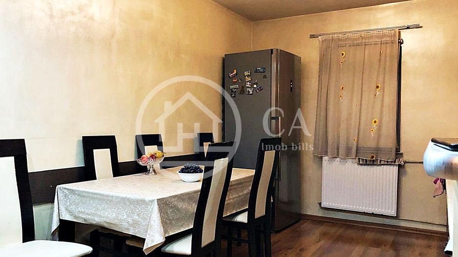 Apartament cu 4 camere de vanzare in Rogerius, Oradea - Poză 7