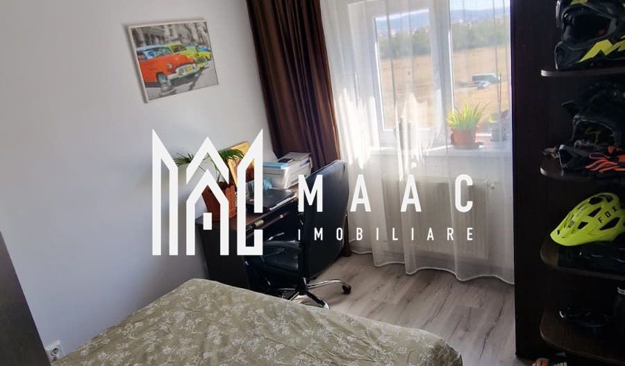 Apartament 3 camere | 71 m  utili | 2 băi | 2 balcoane | Parcare în fața vilei | Mobilat | Etaj 2 - Poză 7