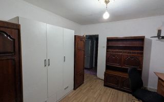Camera mobilată de închiriat în apartament cu 2 camere, Tătărași - zona Ateneu - Poză 1