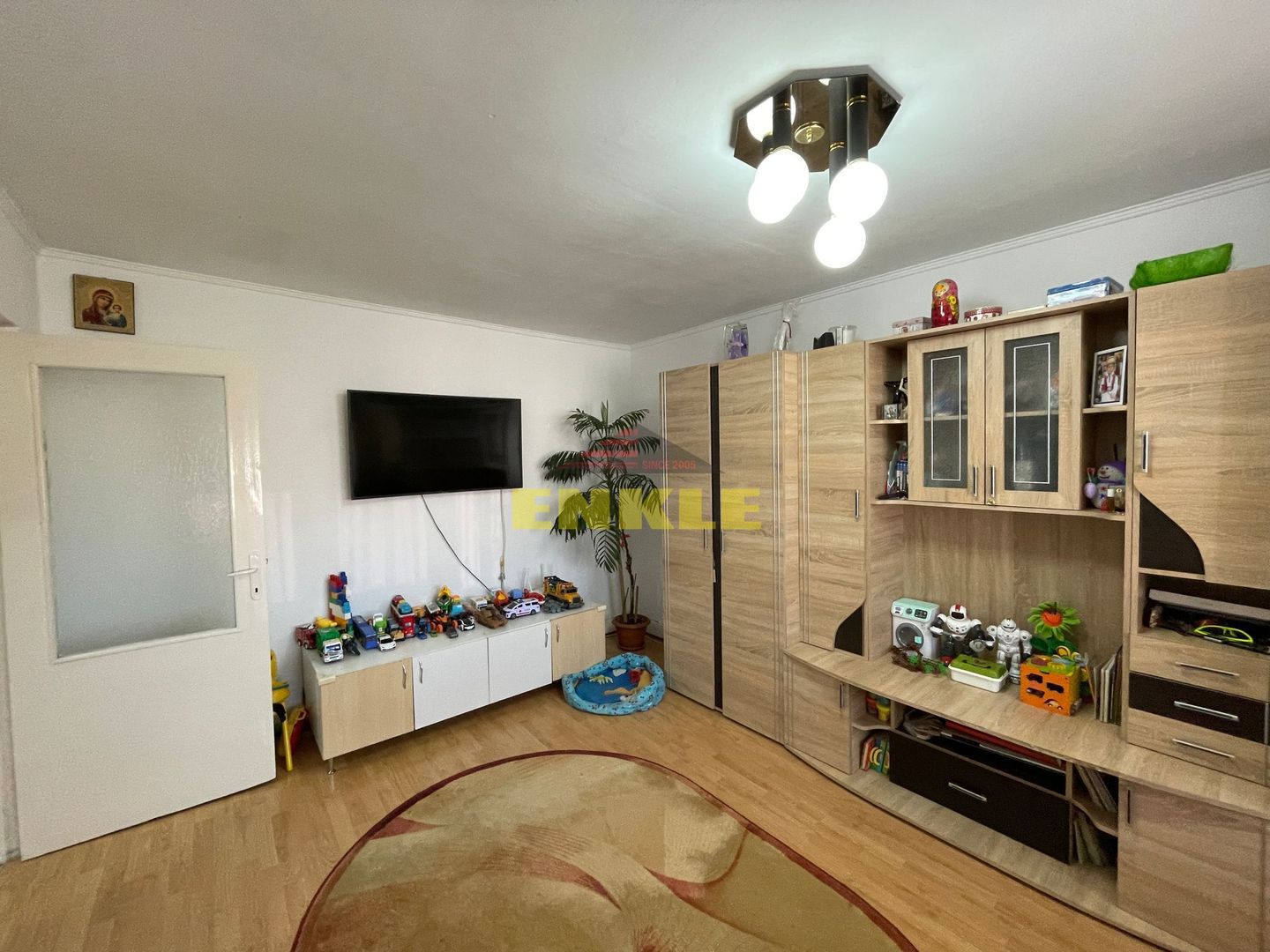 Vânzare apartament 4 camere – zonă Împărat Traian - Poză 2