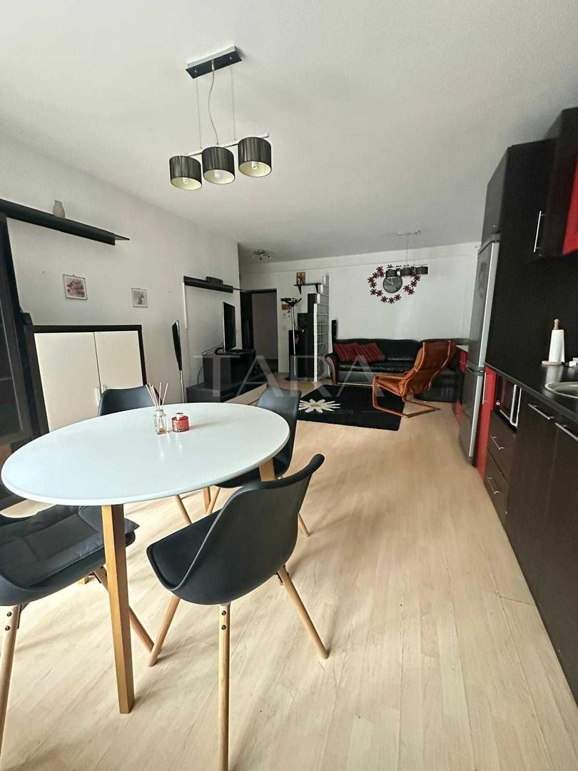 Apartament 2 camere – Baciu, zona Petrom, etaj intermediar - Poză 1
