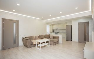 Spre vînzare apartament spațios, 2 dormitoare și living, sec. Botanica - Poză 6