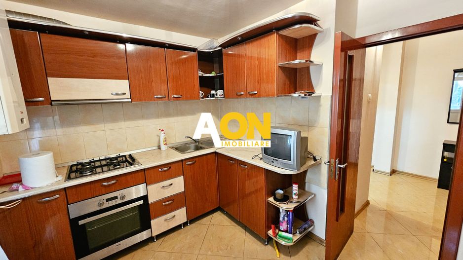 Apartament 3 camere, 2 bai, etaj1, Cetate, zona Kaufland - Poză 6