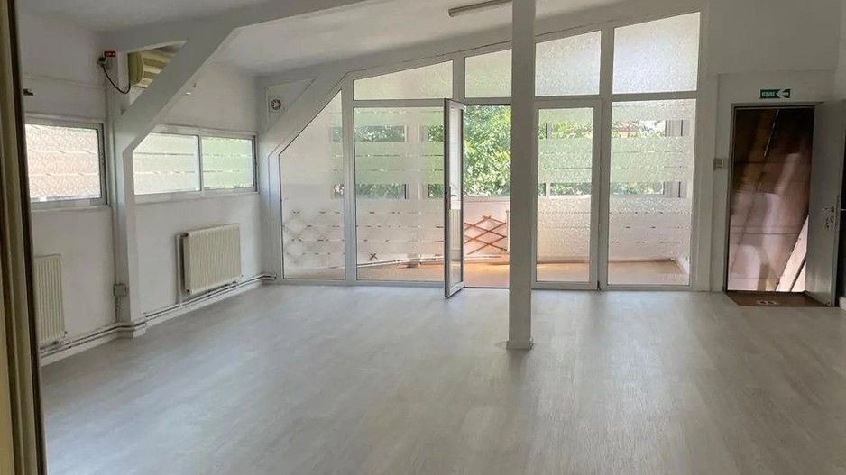 Chirie spatiu comercial& cladire de birouri, 180mp Vatra Luminoasa - Poză 3