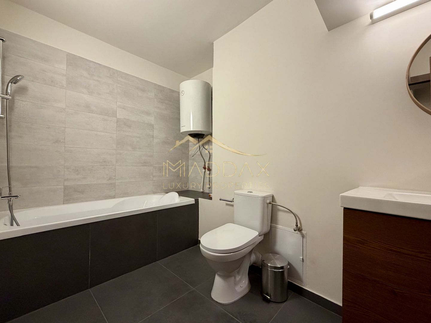 Apartament cu 4 camere *95mpc* // Bulevardul Unirii - Poză 15