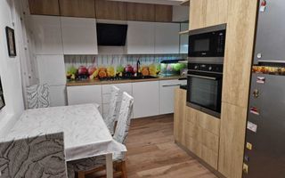 BRASADAS vinde ap 3 cam in Micro 16, etaj 1/4. - Poză 2