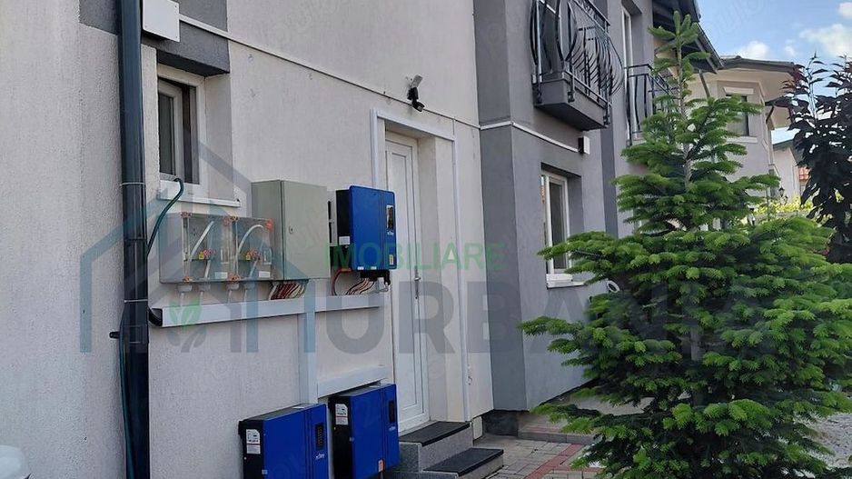 Duplex de vânzare, Valea Lupului, 93,2 mp, P+E+pod+terasă, str. fundaș asfaltată, panouri solare - Poză 2