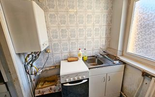 Casa cu 2 corpuri de cladire, 744 mp teren, toate utilitatile, Micesti - Poză 14