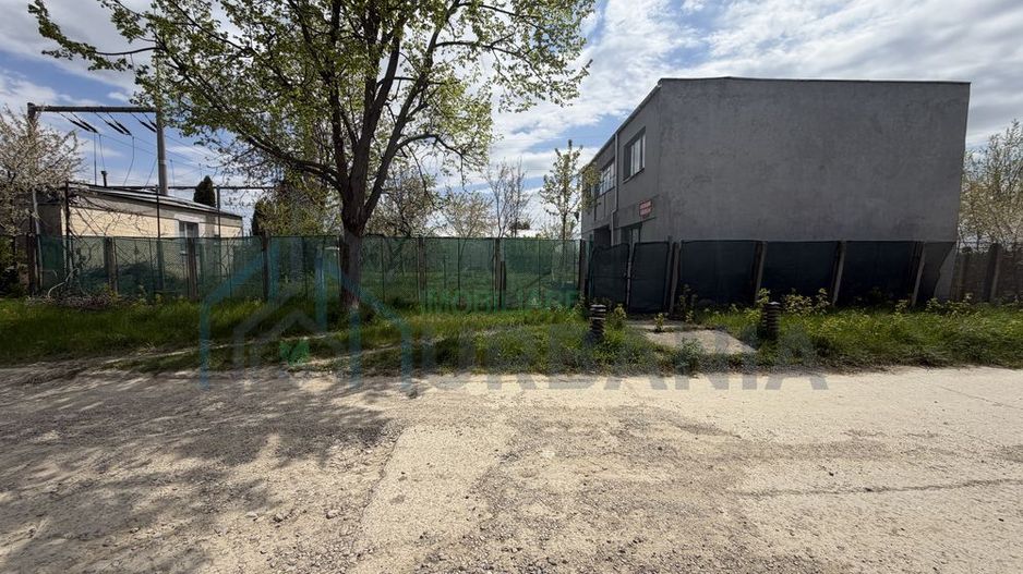 Teren + Cladire 614mp Proinvest - Poză 2