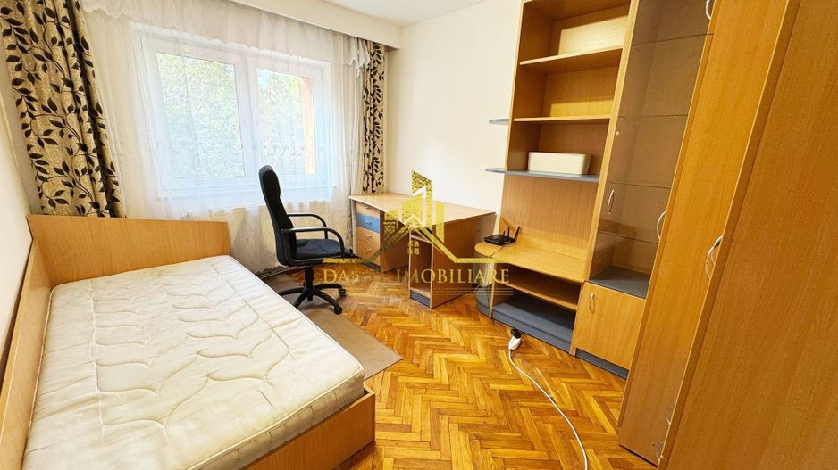 4 camere, decomandat, balcon, parcare, Zorilor, UMF - Poză 3