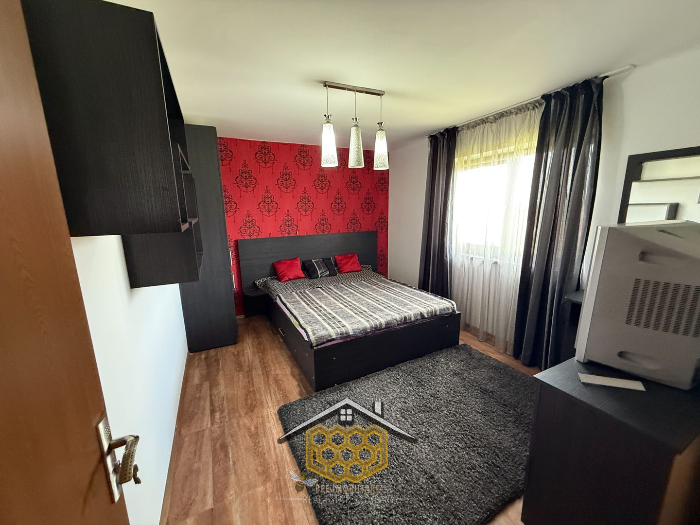 Casa P+1+Pod in Ghercesti, complet mobilata si utilata - Poză 9