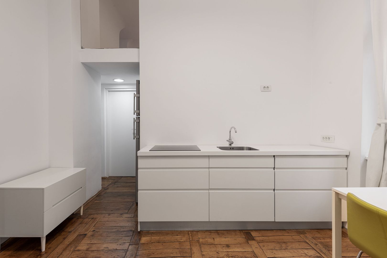 [ Ocazie rară ] Apartament maiestuos, Bd. Eroilor, etaj 1 - Poză 16