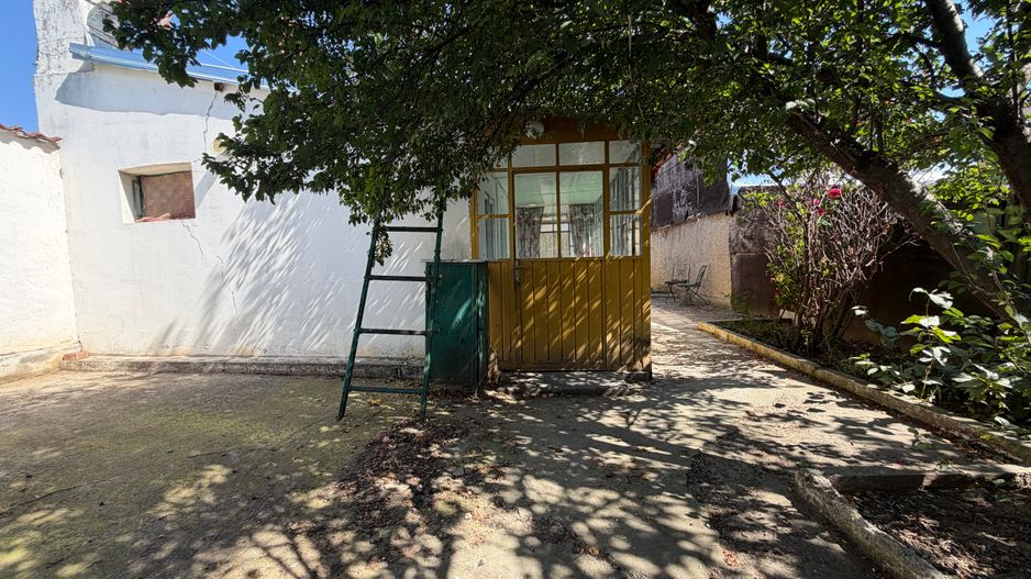 Casă cu teren 251 mp – zona Andronache, Strada Mențiunii - Poză 21