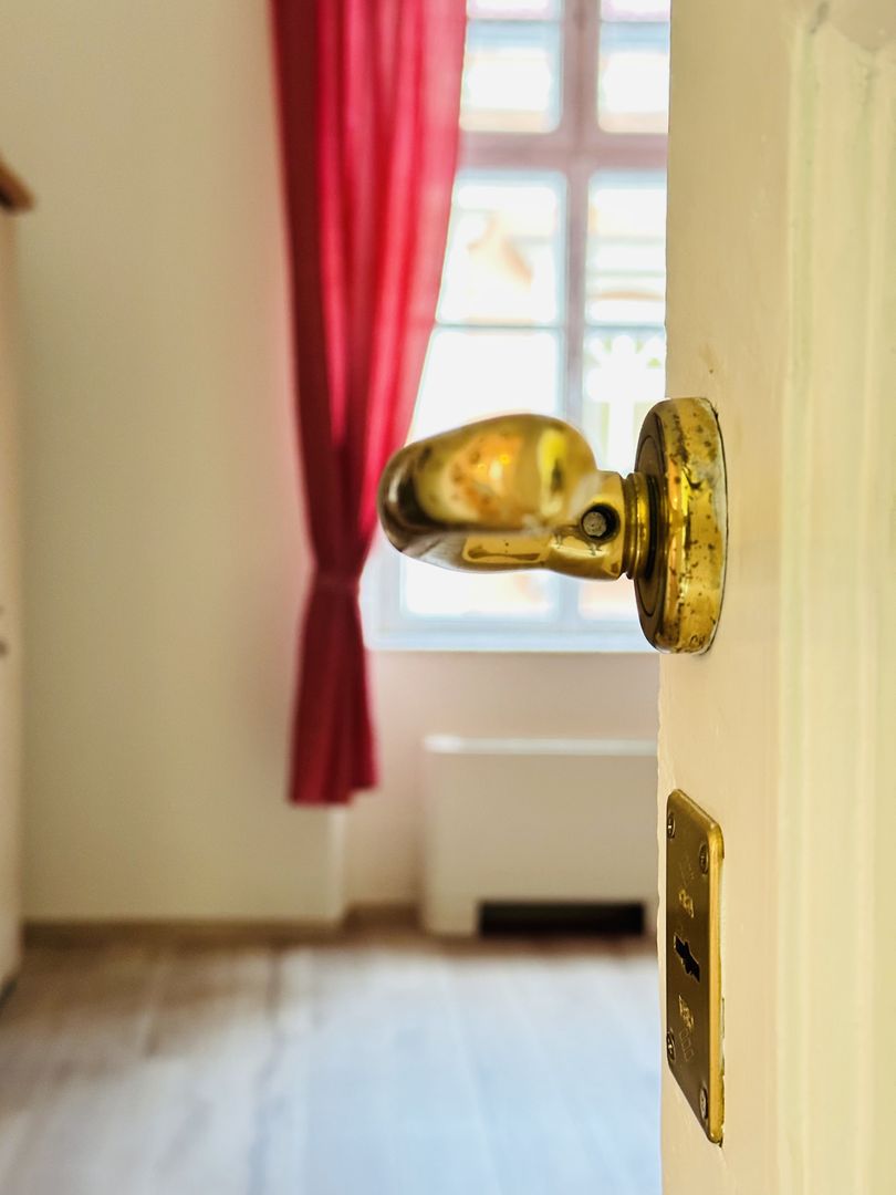 Spațiu Birouri de Închiriat cu Vedere Minunată în P-ta Unirii, Com 0% - Poză 3