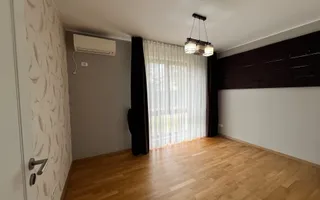 MOGOȘOAIA – VILĂ CU 4 CAMERE, TEREN 971 MP, CURTE ȘI GRĂDINĂ! - Poză 14