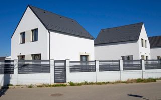 Casa Individuala Moderna cu 4 camere si 316 mp curte, in Cristian - Poză 2