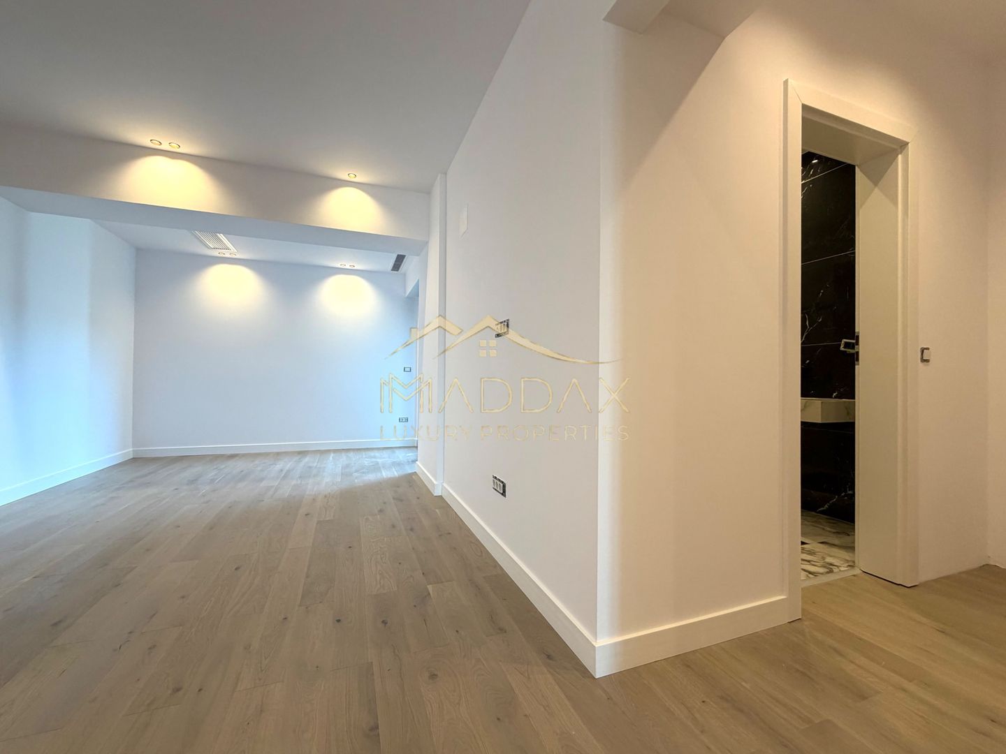 Apartament cu 4 camere *157mp*// 2 parking // Herastrau Park View - Poză 27
