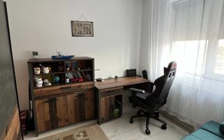 Centrala proprie. Complet renovat. Mobilat si utilat. - Poză 9