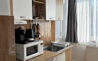 Apartament de 2 camere, 46 mp, decomandat, zona UMFST - Poză 4