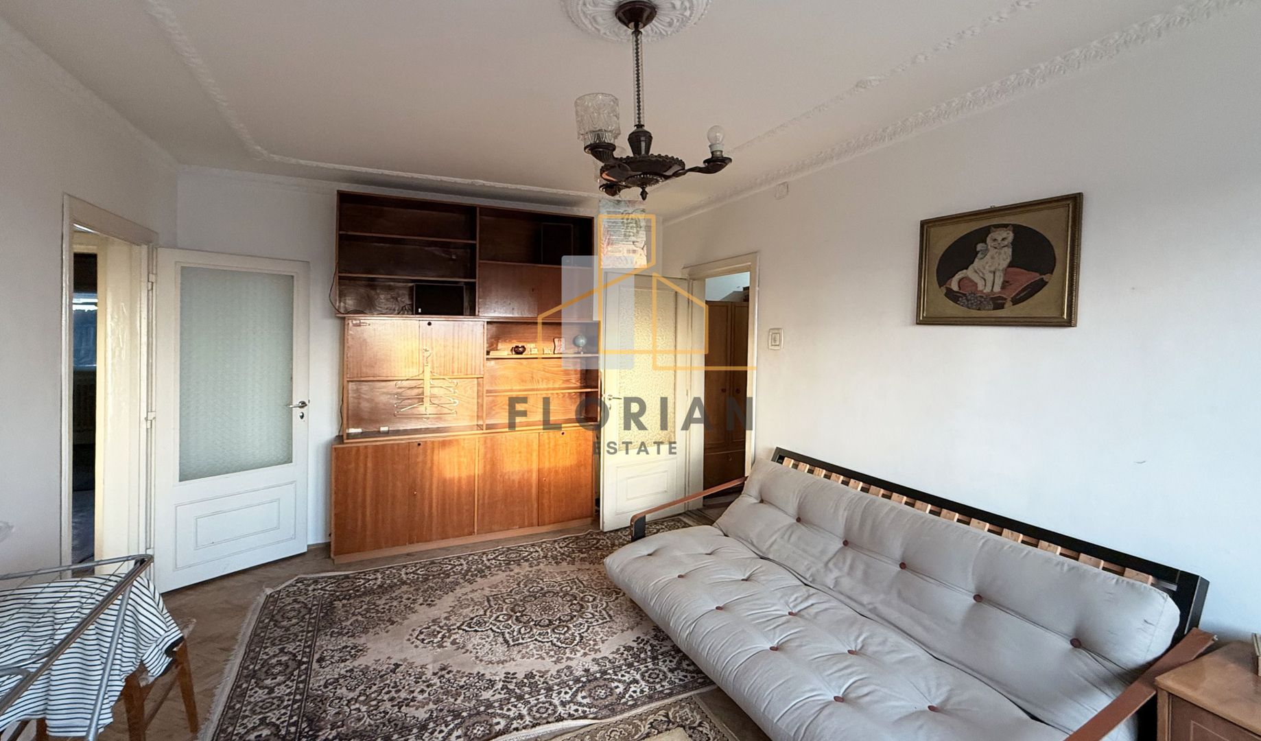 Apartament de vanzare, 3 camere, 68 mp, balcon și boxă – Zona Olimpia - Poză 1