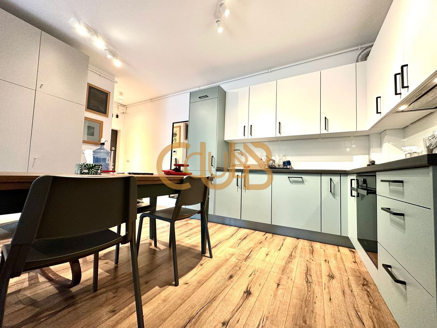 KubiK - 2cam complet mobilat+utilat|curte39mp,3loc parcare| Aradului - Poză 8