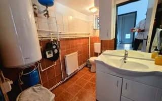 Casa 4 Camere, Zona Centru, 463mp Teren - Poză 13