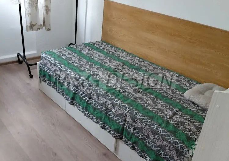 Garsoniera zona Complexul Studentesc etaj 2 - Poză 1