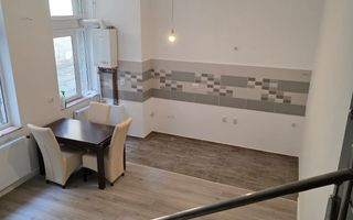 Ap 1 cam, 40 mp ultracentral, ideal ca investiție, renovat – 119.000 € - Poză 2