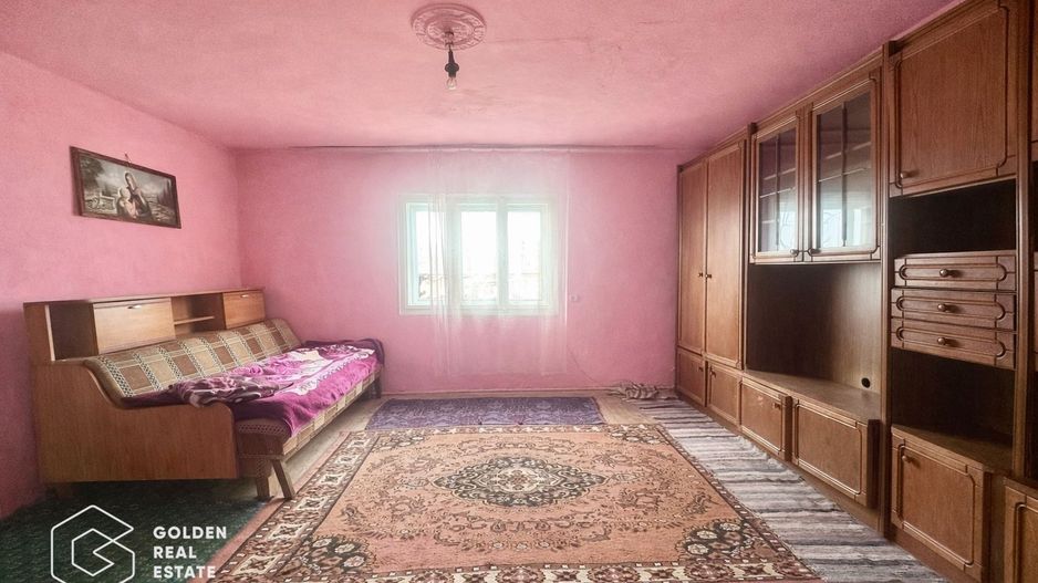 Casă cu teren generos 1.944 mp, Măgulicea, Vârfurile - Poză 8