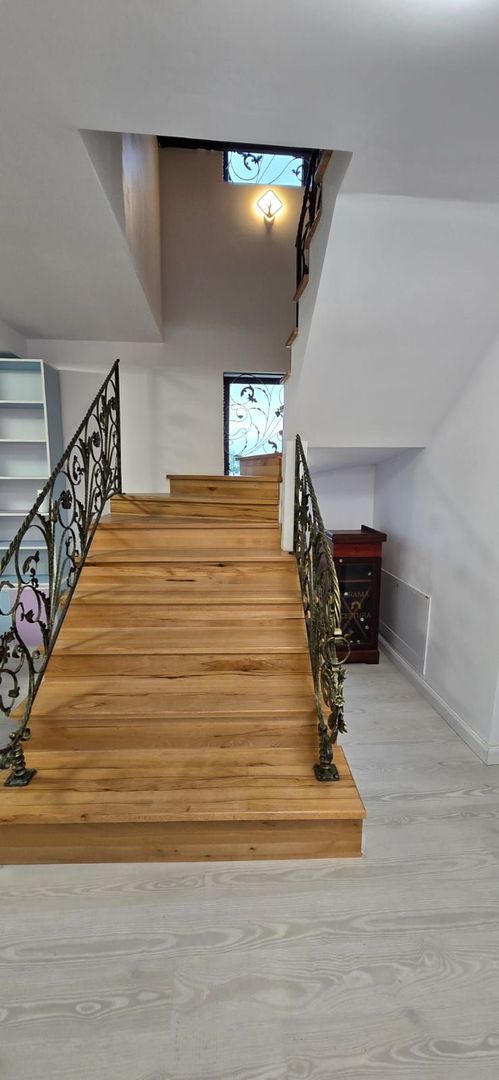 Casă De Închiriat  | Ideală Pentru Locuință Sau Afaceri - Poză 18