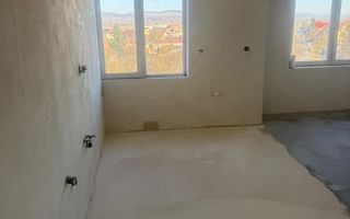 Apartament 3 camere, 65 mp, etaj 4+mansardă, Sângeorgiu de Mureș - Poză 2